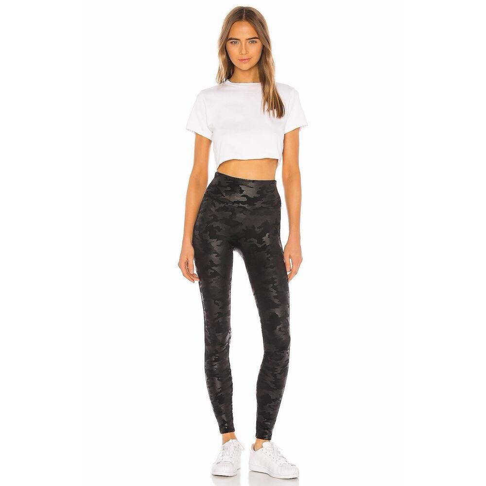 SPANX Faux Leather Camo Leggings Matte Black Camo Size Small EUC